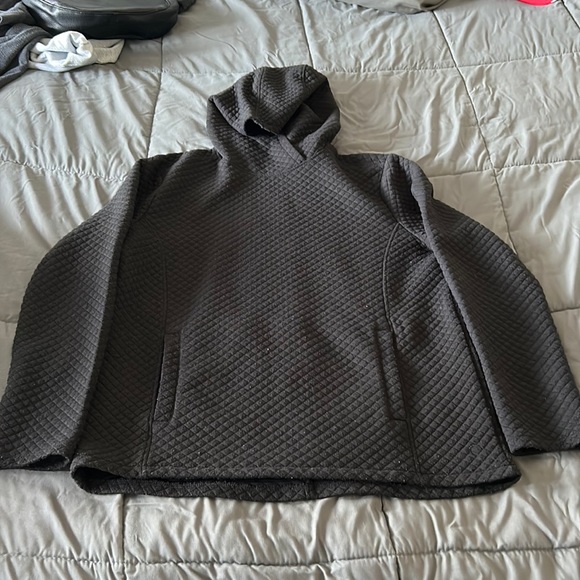 ZYIA Tops - Zyia Hoody